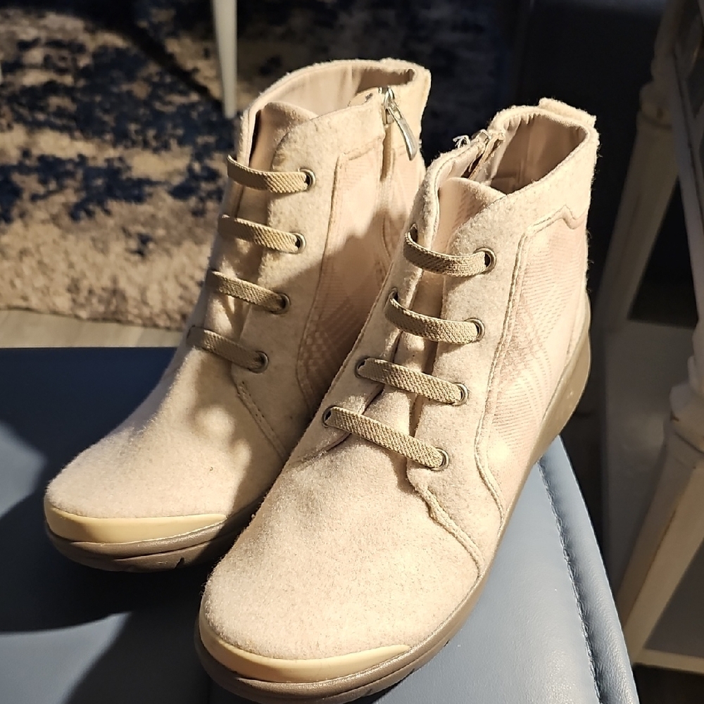 Bzees Cream Ankle Booties with Lace-Up Design